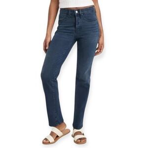 Universal Thread Women's Mid-Rise‎ 80's Slim Fit Jeans​​